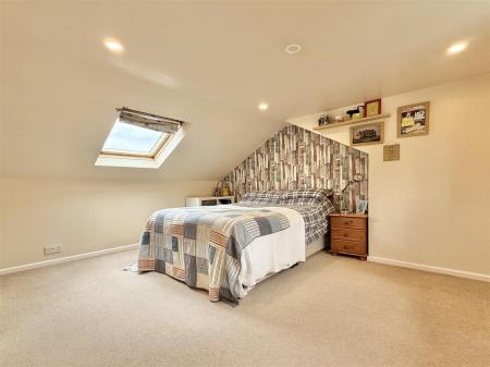 Bedroom 2.jpeg