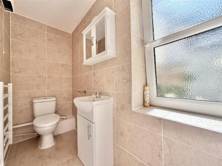 Shower Room.jpeg