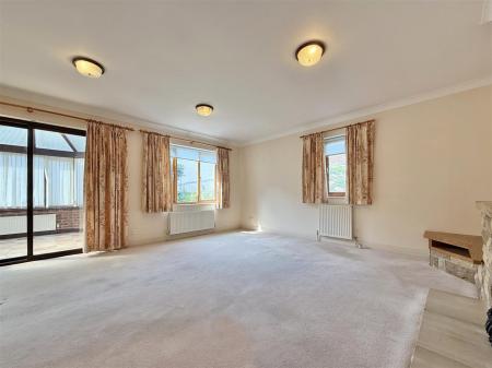 Living_Room.jpg