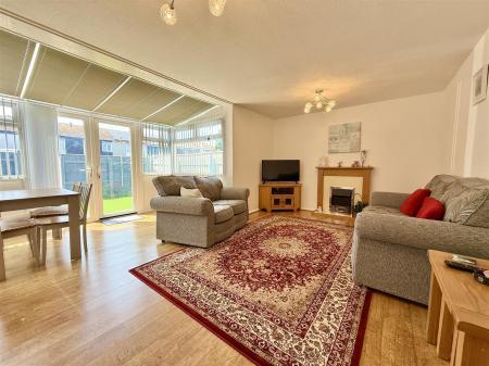 Living Room.JPG