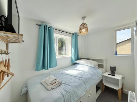 Bedroom 3.jpeg