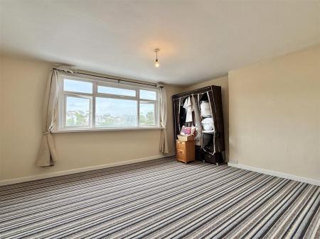 Bedroom  2.jpg