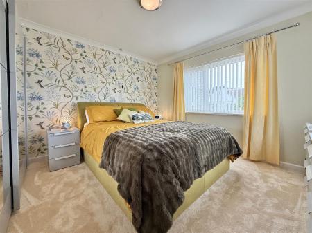 Bed 1.JPG
