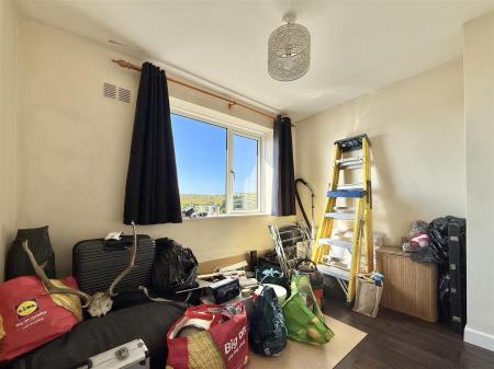 Bedroom 4.jpg