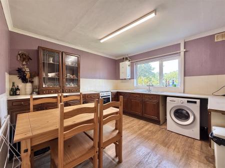 Kitchen.jpeg