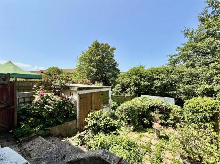 Rear_Garden.jpeg