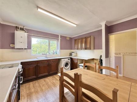 Kitchen_.jpeg
