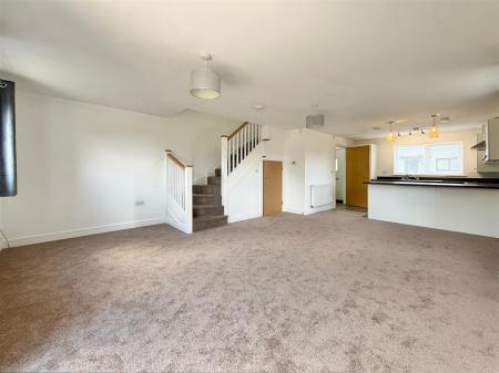 Living Room.JPG