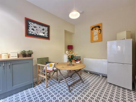 Dining Area.jpg
