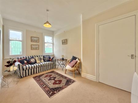 Living_Room.jpg