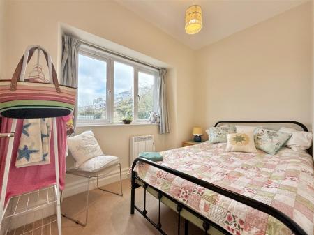Bedroom 2.jpg