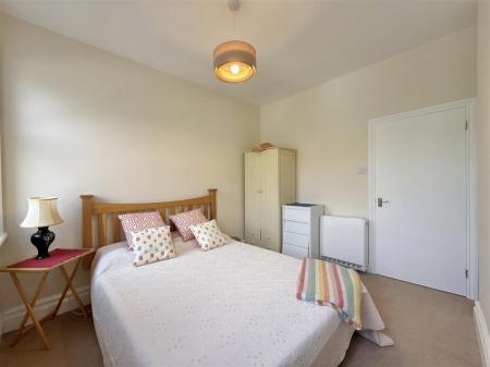 Bedroom  1.jpg