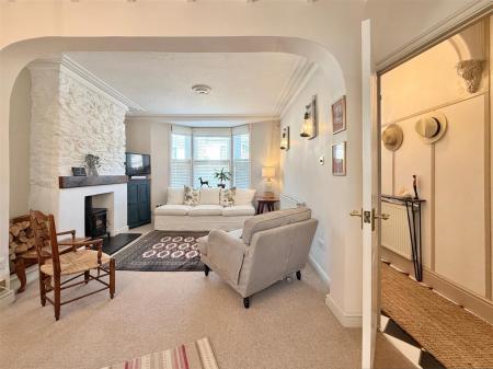 Lounge & Hall.JPG
