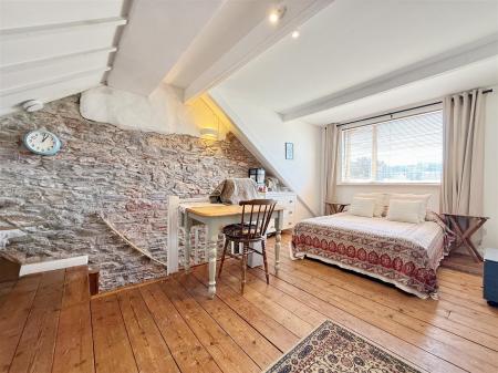 Loft Room.JPG