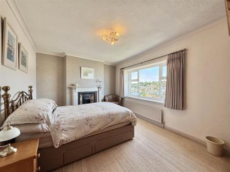 Bedroom  1.jpeg