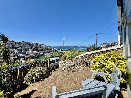 Front Terrace.jpeg