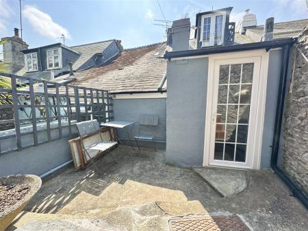 Rear Garden.jpg