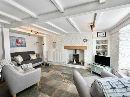 Living Room...jpg
