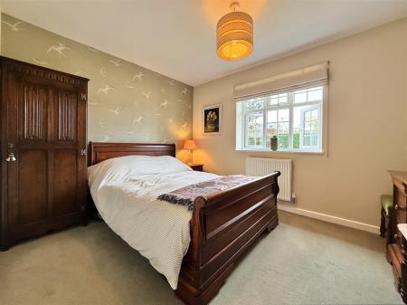 Bed 3.JPG
