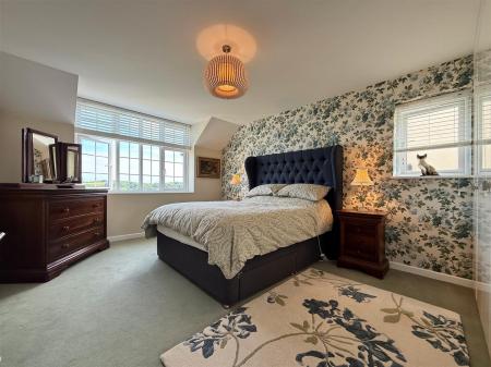 Bed 1.JPG