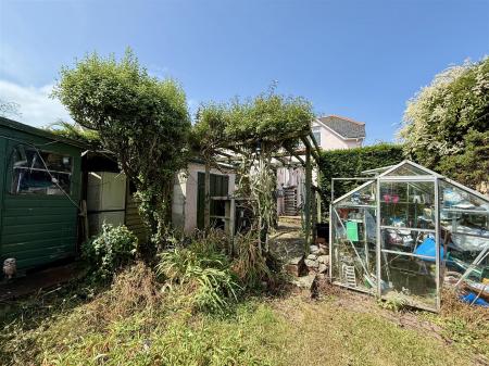 Greenhouse & Sheds.JPG