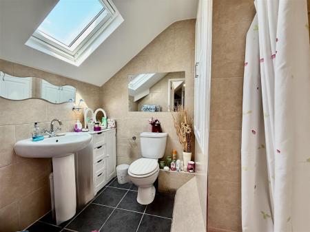 En Suite.jpg