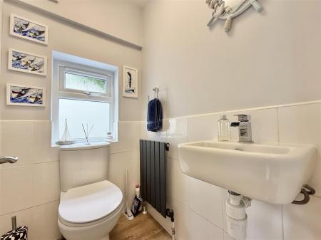 Downstairs WC.jpeg