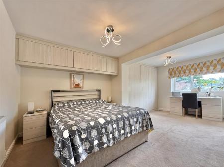 Bedroom 1.jpeg