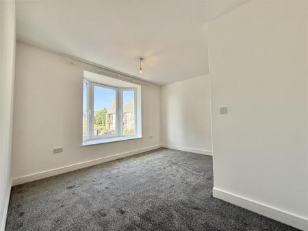 Bedroom_2.jpg