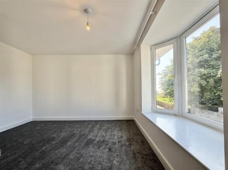 Bedroom  2.jpg