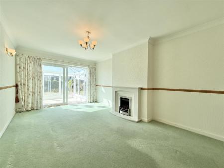 Living Room.JPG