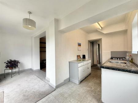 Kitchen Breakfast Room.jpeg