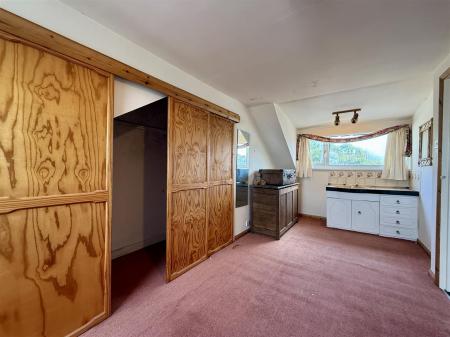 Bedroom 6.JPG