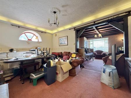 Dining Room.jpg