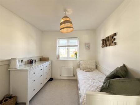 Bedroom  2.jpg