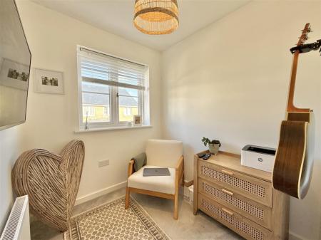 Bedroom 3.jpg