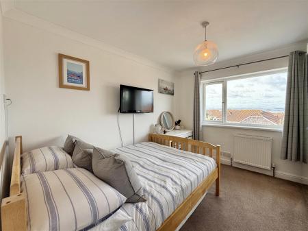 Bedroom  2.jpg