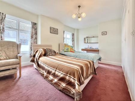 Bed 2.JPG