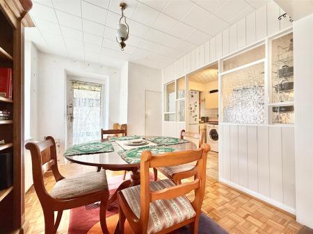 Dining Room.JPG
