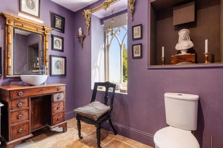 Bathroom .JPG