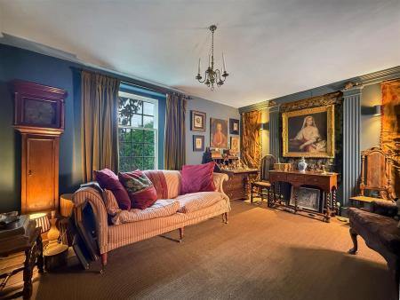 Sitting Room 2.JPG