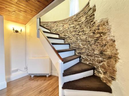 Feature Staircase.jpg