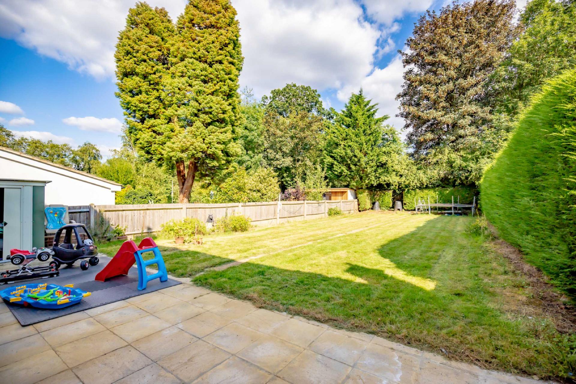 3 bedroom SemiDetached House for sale in Hertfordshire