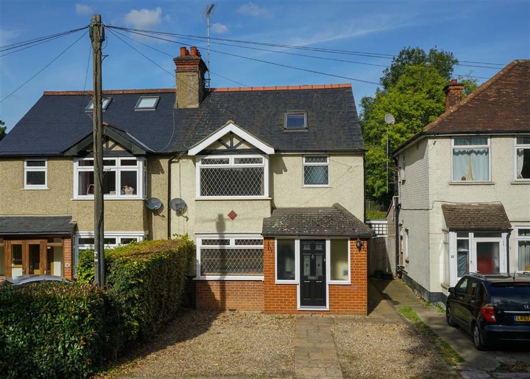 4 bedroom SemiDetached House for sale in St Albans