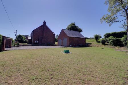 Side/Front Garden