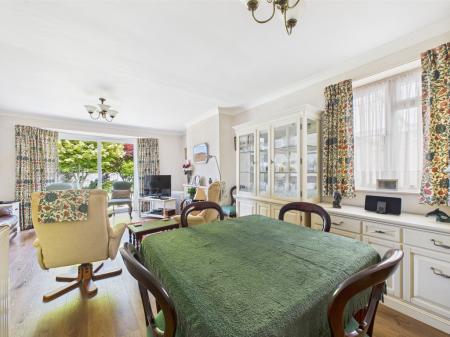 CAM04018G0-PR0238-ST