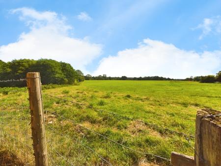 09ba3426-CAM04018G0-