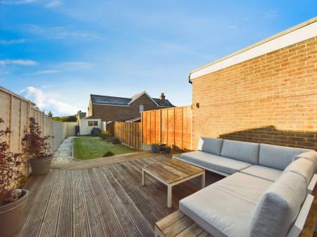 fa5e48a9-CAM01080G0-