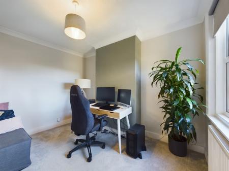 CAM01080G0-PR0323-ST