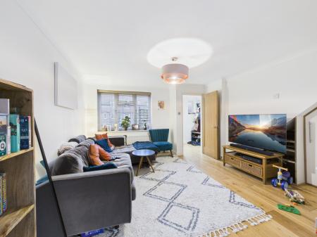 CAM04018G0-PR0408-ST